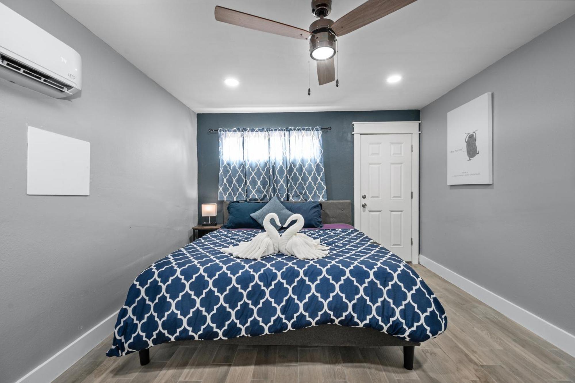 Comfortable 2Br Uptown Escape With Free Park Х'юстон Екстер'єр фото